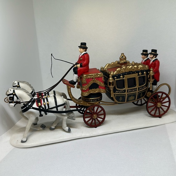 Department 56 Other - Retired Dickens Village Queen’s Parliamentary Coach